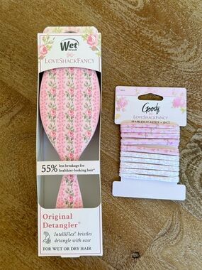 LoveShackFancy x Target WetBrush+ Elastics in Strawberry Macaroon 🎀